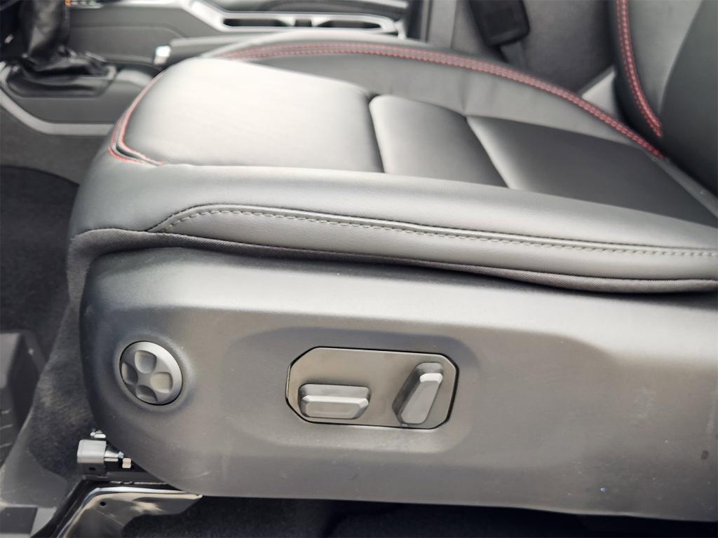new 2025 Jeep Wrangler car, priced at $54,622