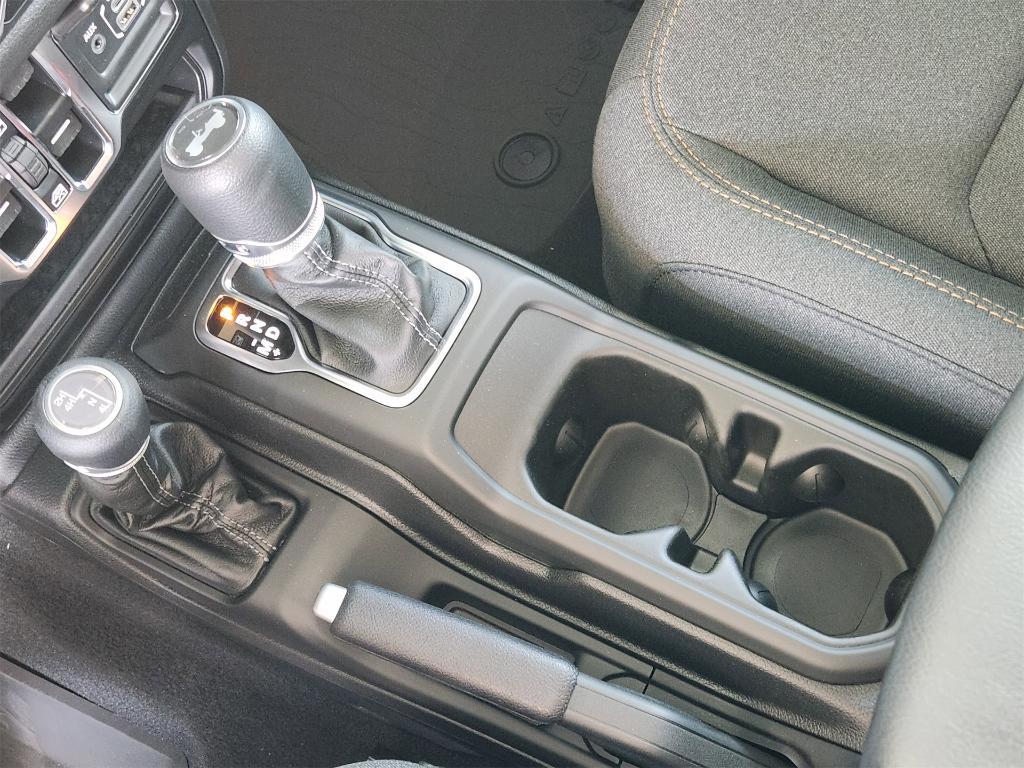 new 2025 Jeep Wrangler car, priced at $42,994