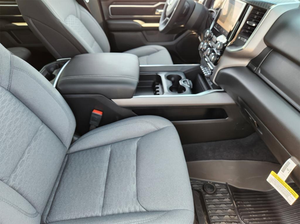 new 2025 Ram 1500 car, priced at $45,452