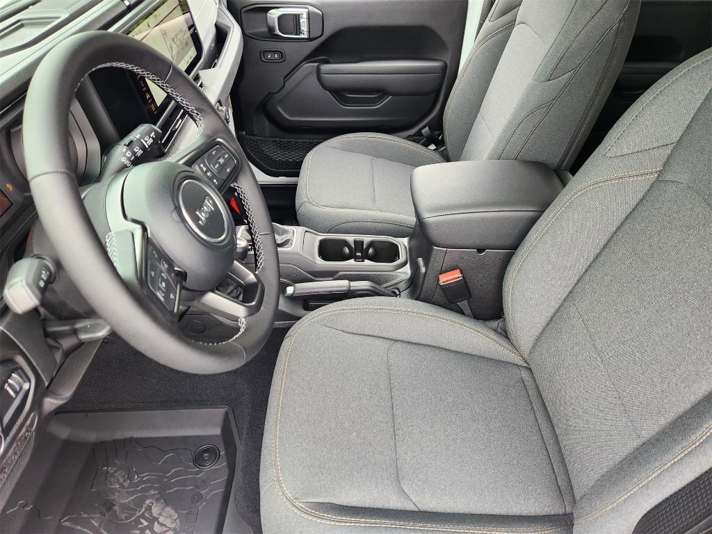 new 2025 Jeep Wrangler car, priced at $44,851