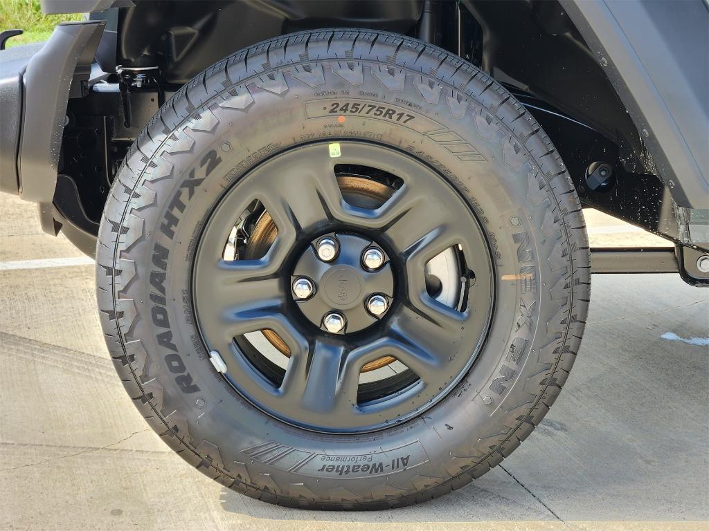 new 2025 Jeep Wrangler car, priced at $34,392