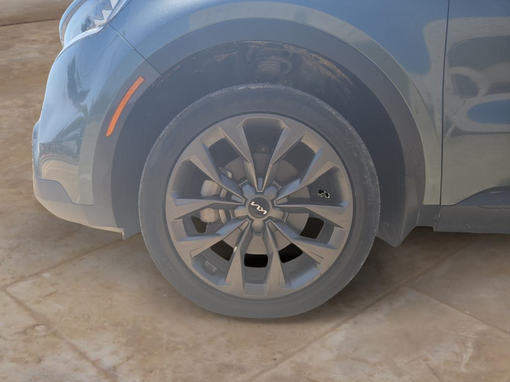 used 2023 Kia Sorento car, priced at $27,986