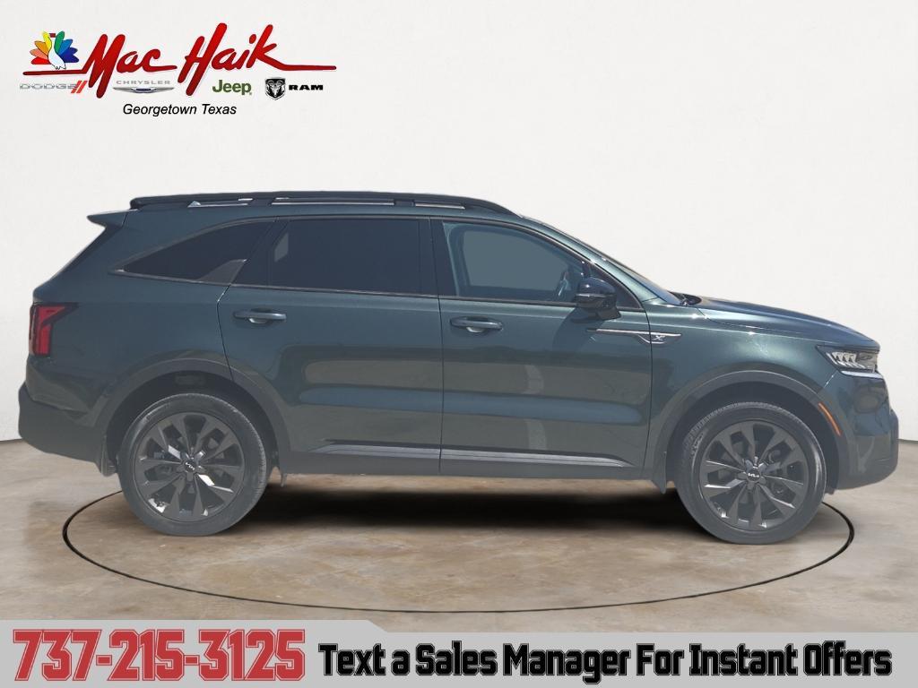 used 2023 Kia Sorento car, priced at $27,986