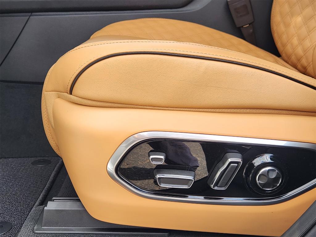new 2025 Jeep Grand Cherokee L car, priced at $58,713