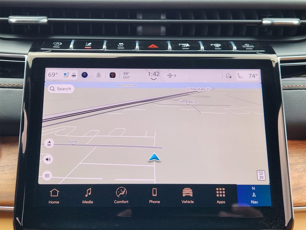 new 2025 Jeep Grand Cherokee L car, priced at $61,668