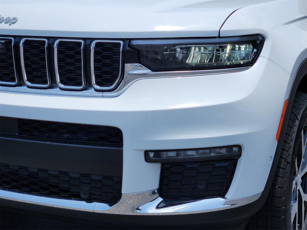 new 2025 Jeep Grand Cherokee L car, priced at $46,525