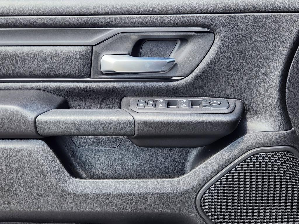 new 2025 Ram 1500 car, priced at $42,418
