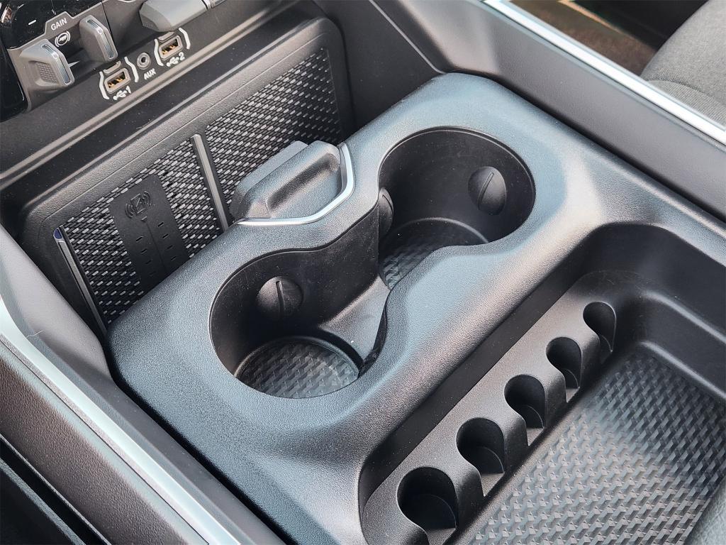 new 2025 Ram 1500 car, priced at $49,323