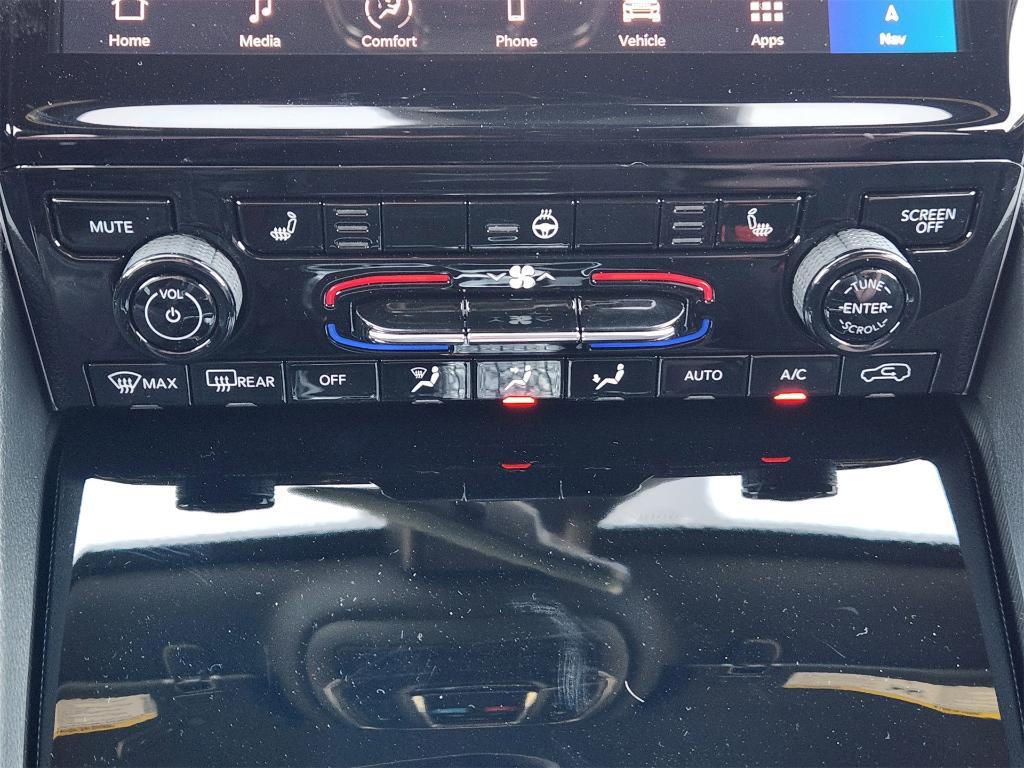 new 2025 Jeep Grand Cherokee L car, priced at $41,650