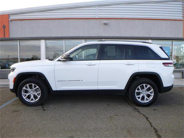 used 2022 Jeep Grand Cherokee car, priced at $32,393