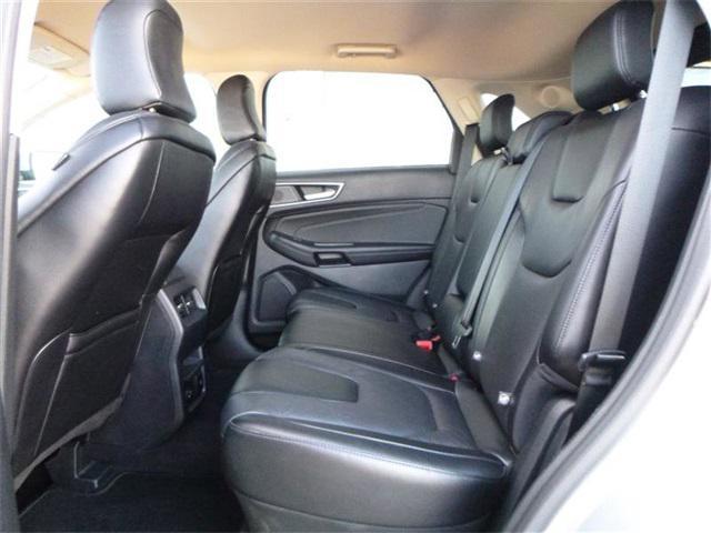 used 2022 Ford Edge car, priced at $25,728