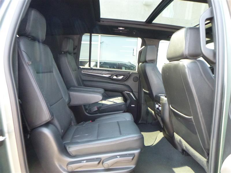 used 2023 GMC Yukon XL car, priced at $69,832