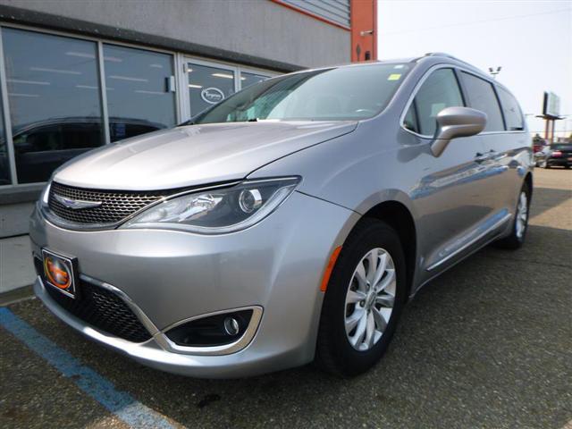 used 2019 Chrysler Pacifica car, priced at $10,995