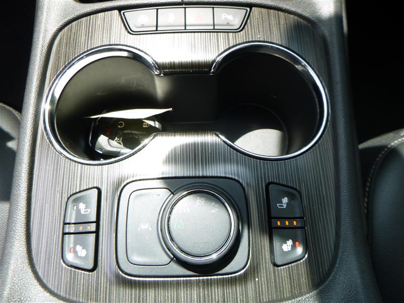 used 2023 GMC Acadia car, priced at $27,989