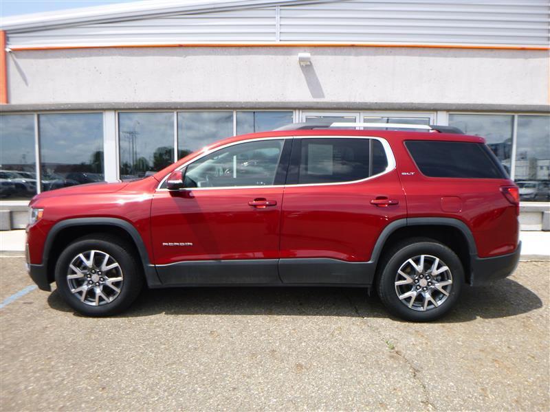 used 2023 GMC Acadia car, priced at $27,989