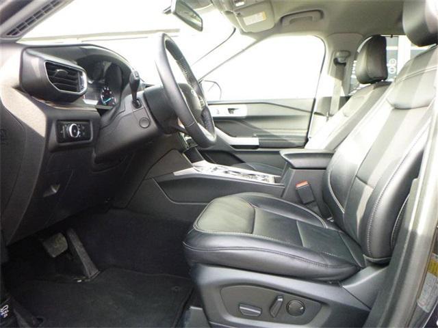 used 2023 Ford Explorer car