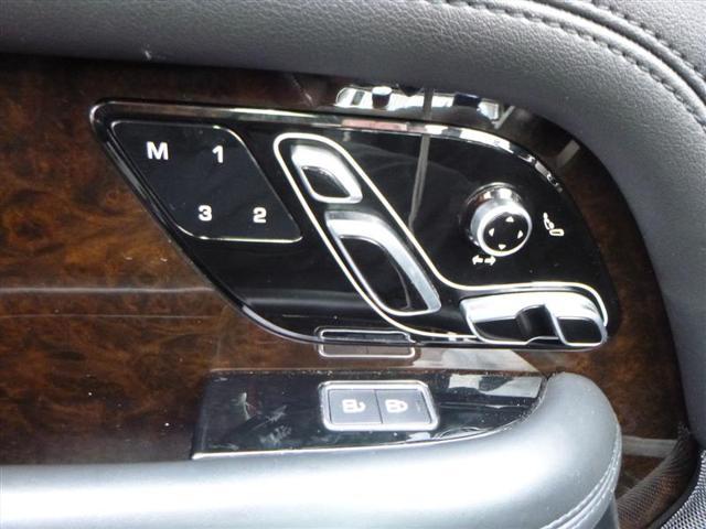used 2022 Land Rover Range Rover car, priced at $59,751