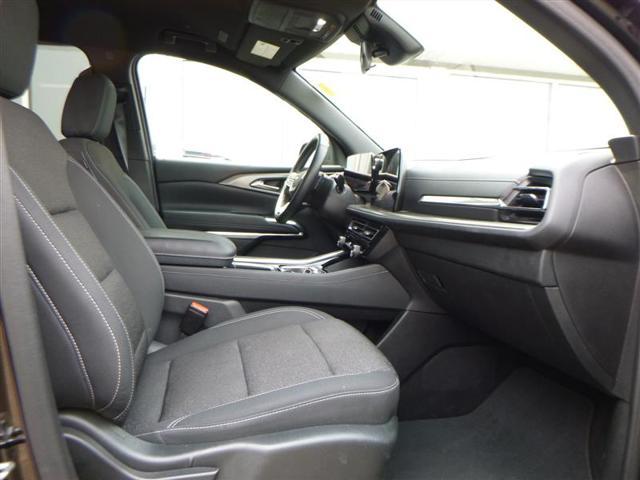 used 2024 Chevrolet Traverse car, priced at $41,973