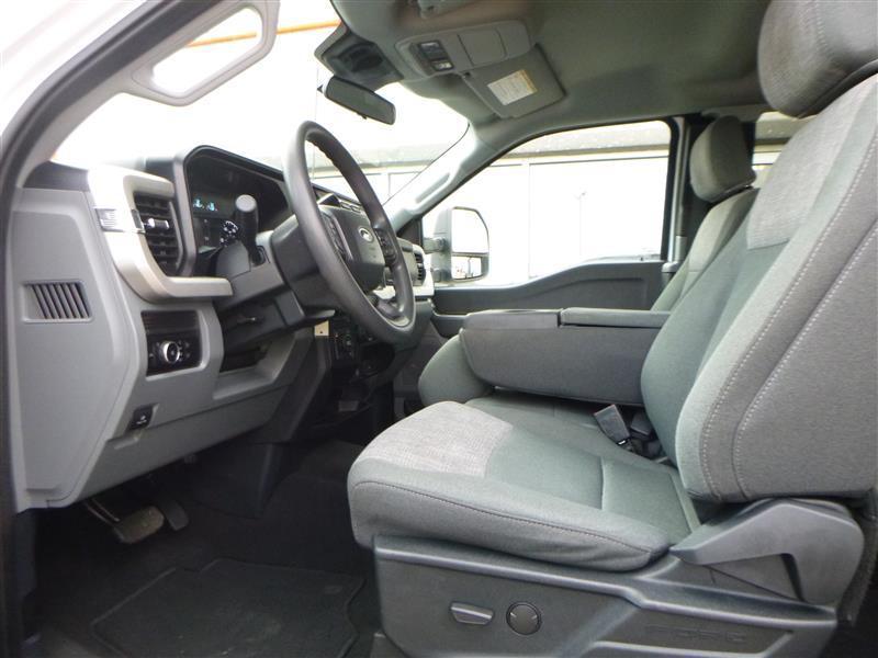 used 2024 Ford F-250 car