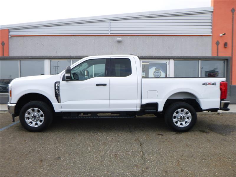 used 2024 Ford F-250 car