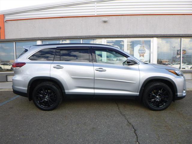 used 2019 Toyota Highlander car, priced at $22,723