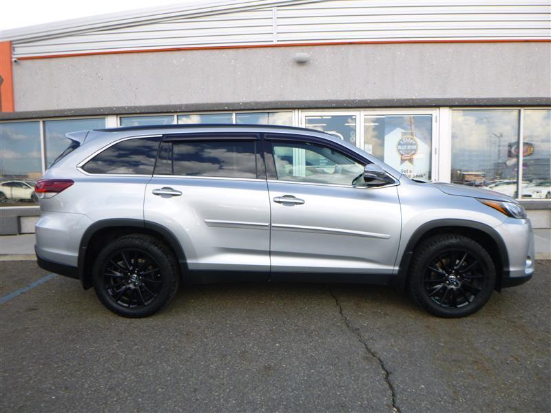 used 2019 Toyota Highlander car, priced at $22,423