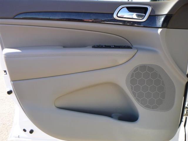 used 2011 Jeep Grand Cherokee car, priced at $12,995