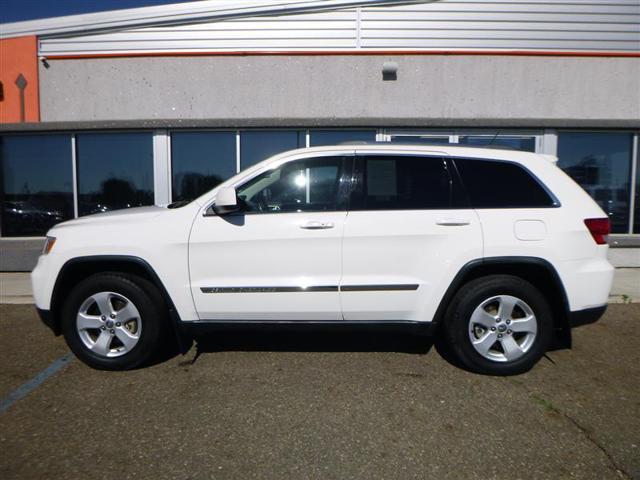 used 2011 Jeep Grand Cherokee car, priced at $12,995