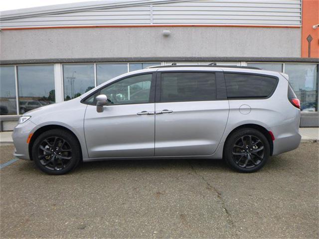 used 2021 Chrysler Pacifica car, priced at $30,855