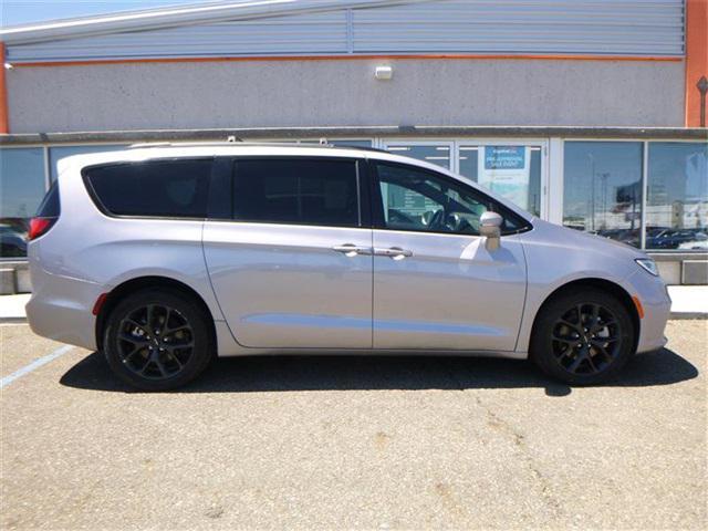 used 2021 Chrysler Pacifica car, priced at $30,855