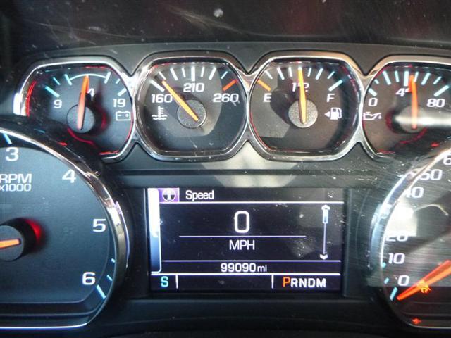 used 2015 Chevrolet Suburban car, priced at $22,881