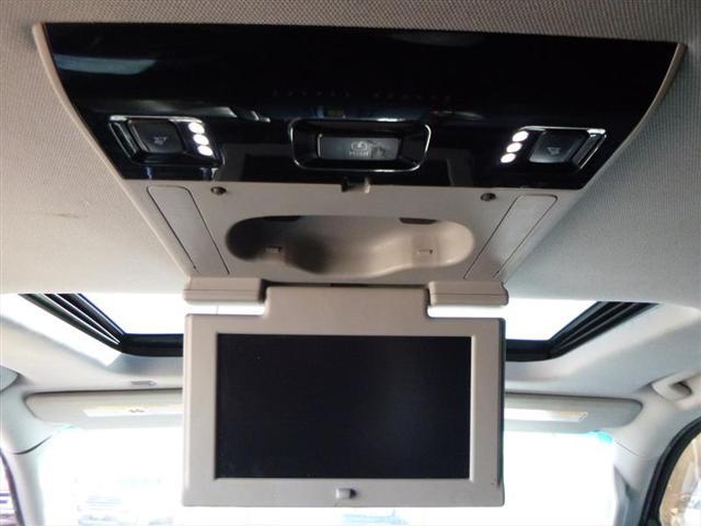 used 2015 Chevrolet Suburban car, priced at $22,881