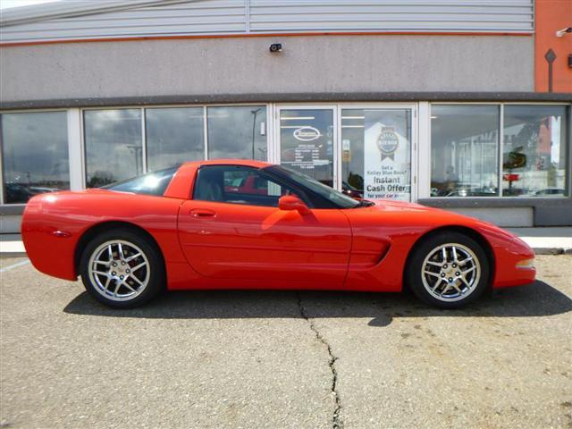 used 1998 Chevrolet Corvette car, priced at $17,995