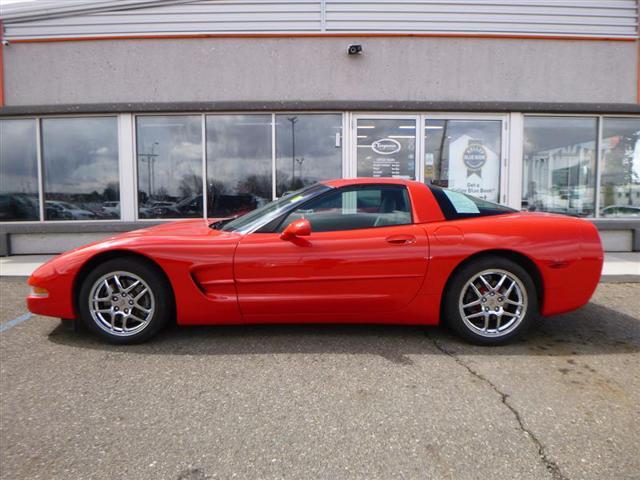 used 1998 Chevrolet Corvette car, priced at $17,995