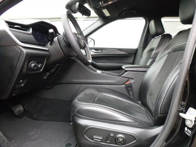 used 2024 Jeep Grand Cherokee L car, priced at $37,832