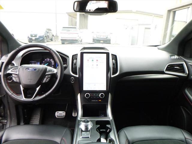 used 2024 Ford Edge car, priced at $33,982