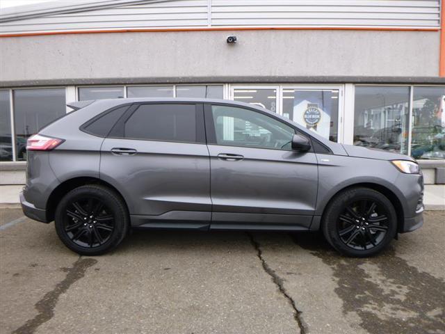 used 2024 Ford Edge car, priced at $33,982