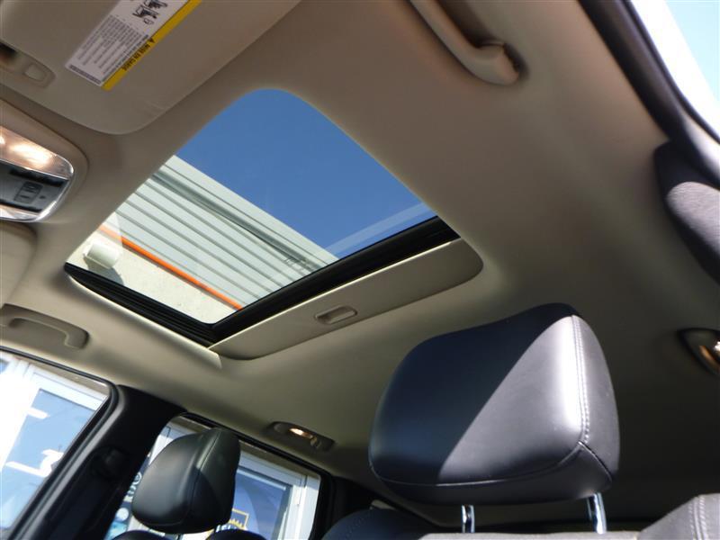 used 2012 Jeep Grand Cherokee car, priced at $6,995