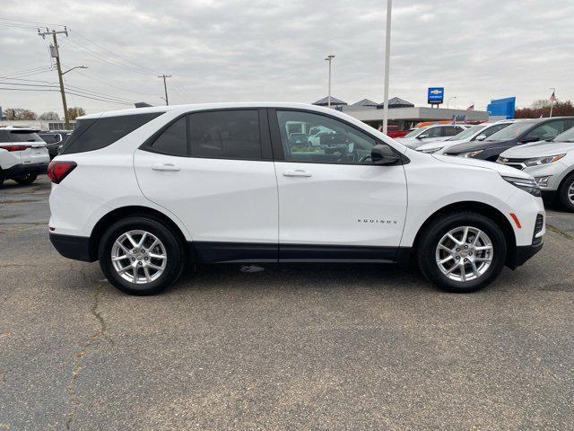 used 2022 Chevrolet Equinox car, priced at $21,503