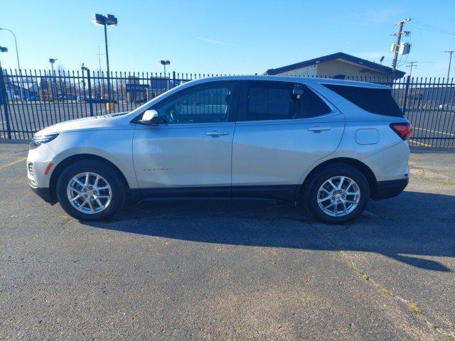 used 2022 Chevrolet Equinox car, priced at $19,000