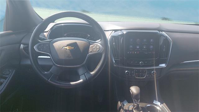 used 2022 Chevrolet Traverse car, priced at $27,984