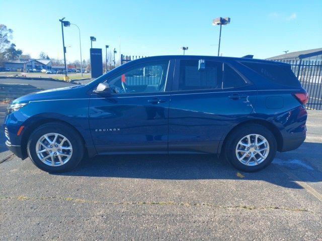 used 2022 Chevrolet Equinox car, priced at $19,600