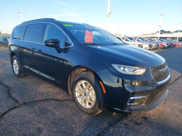 used 2022 Chrysler Pacifica car, priced at $21,882