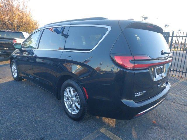 used 2022 Chrysler Pacifica car, priced at $21,882