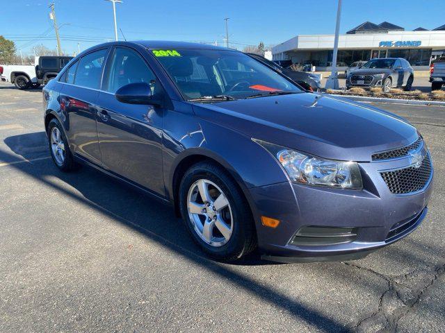 used 2014 Chevrolet Cruze car, priced at $7,357