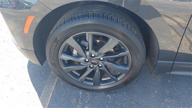 used 2023 Chevrolet Equinox car, priced at $23,888