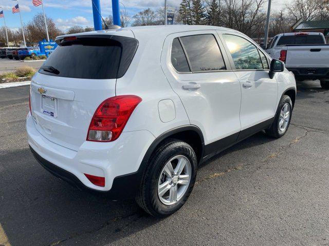 used 2022 Chevrolet Trax car, priced at $17,668