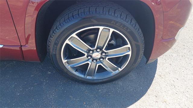 used 2018 GMC Acadia car, priced at $19,999