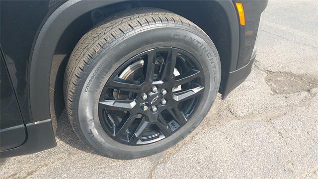 used 2022 Chevrolet Traverse car, priced at $31,438