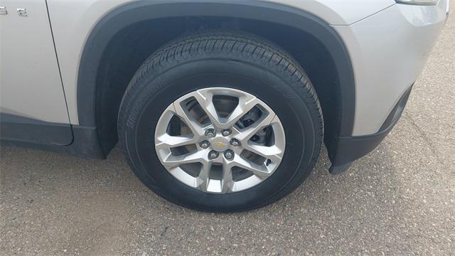 used 2021 Chevrolet Traverse car, priced at $21,989